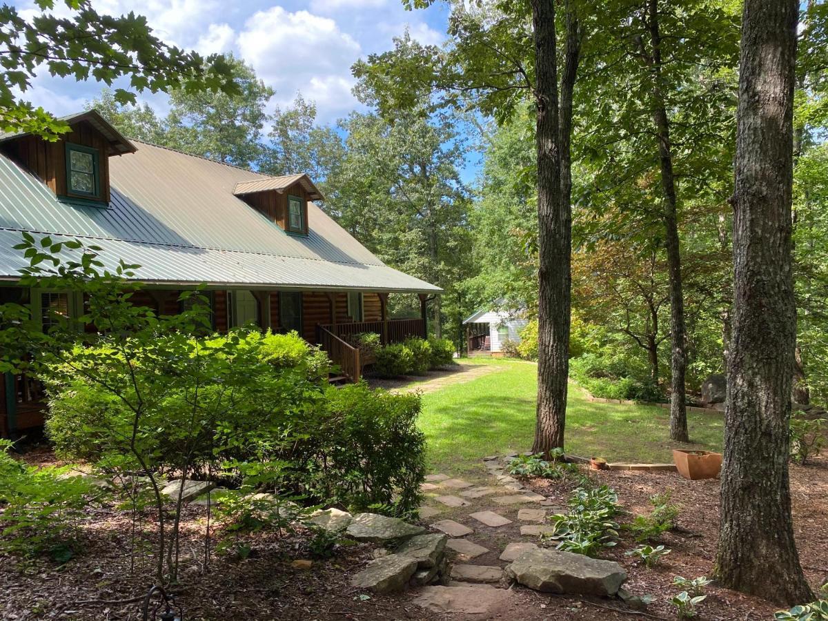 Barefoot Hills Hotel Dahlonega Exterior foto