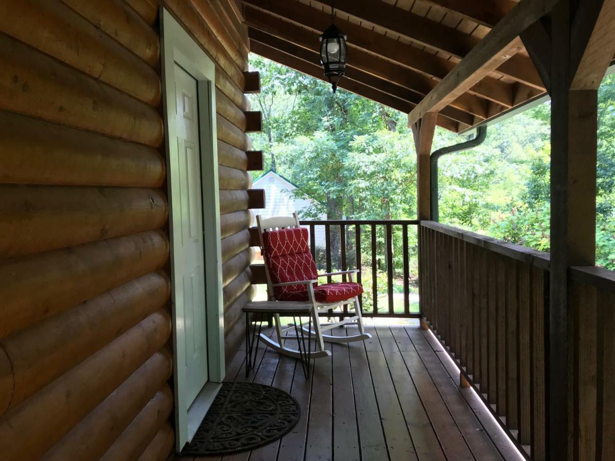 Barefoot Hills Hotel Dahlonega Quarto foto
