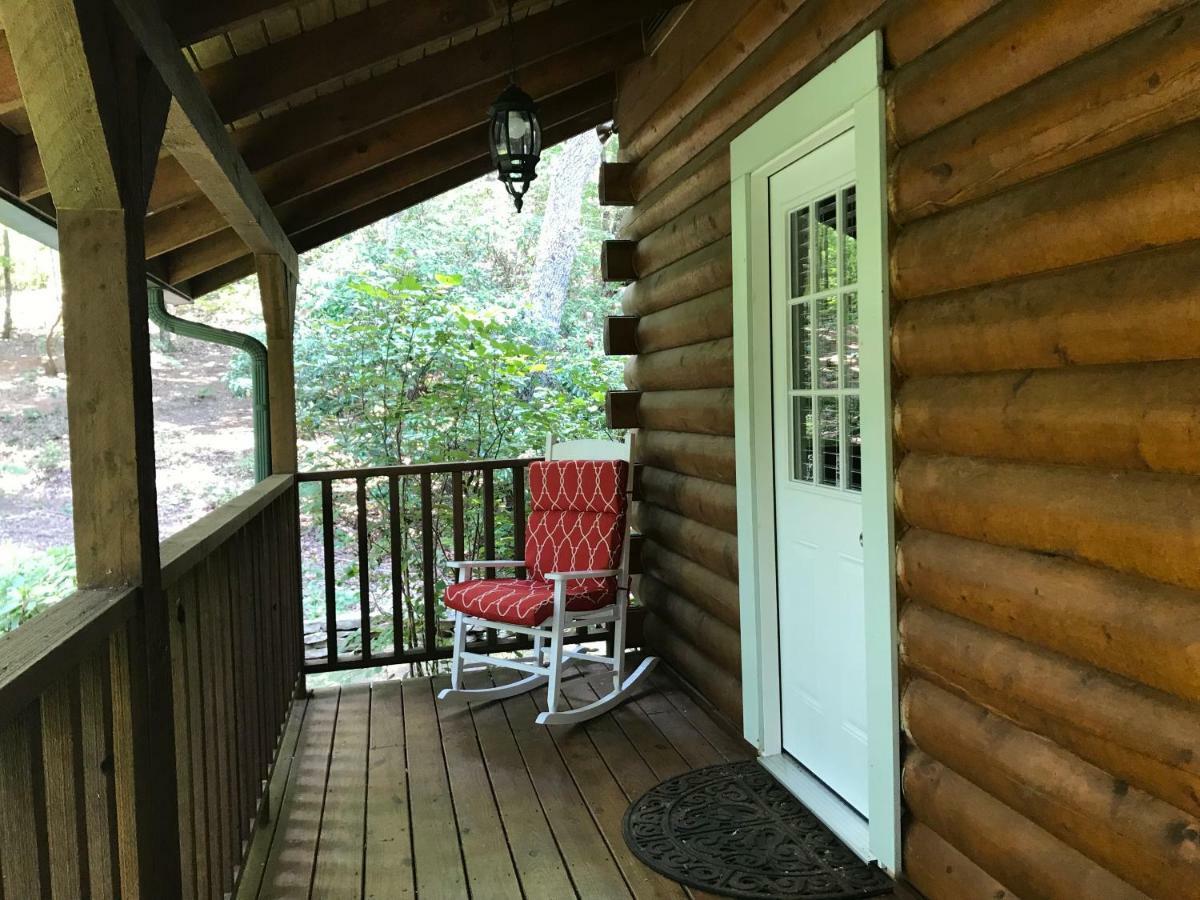 Barefoot Hills Hotel Dahlonega Exterior foto