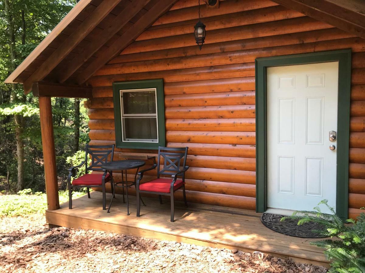 Barefoot Hills Hotel Dahlonega Exterior foto